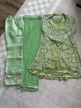 Light Green Embroidered Formal Women’s Indian Pakistani Suit